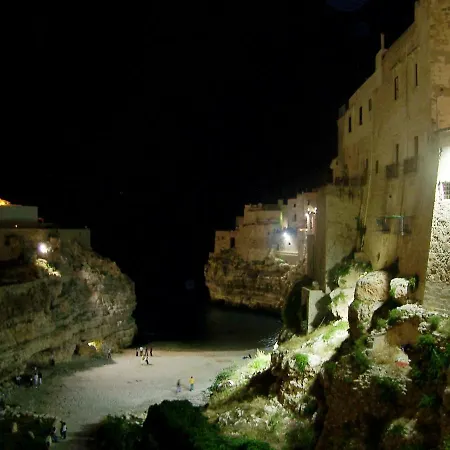 Apartment La Casetta Di Ilario - Locazione Turistica Breve